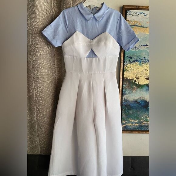 Endless Rose Women's White/ Blue Jumpsuit  Size M Pockets Culotte Short Sleeve - Picture 1 of 17
